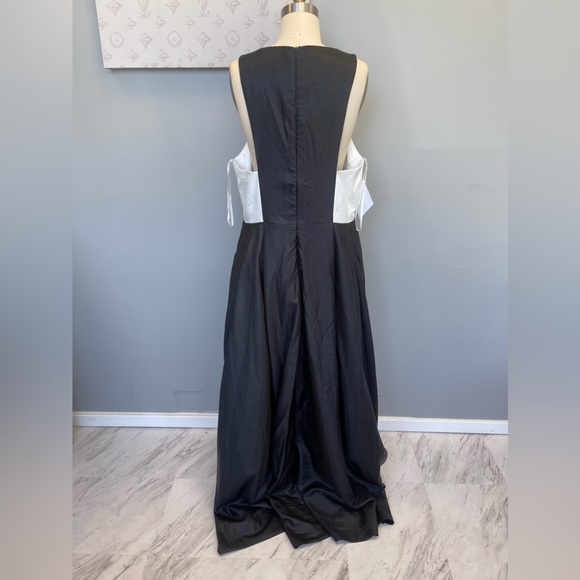 Fame and Partners Dress- black and white gown limited edition - Picture 3 of 5